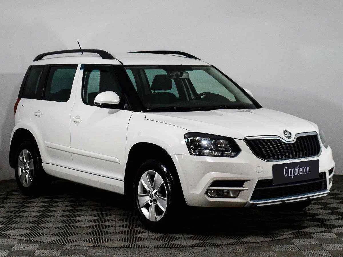 Skoda Yeti, Белый, 2014, Робот, 122 л.с., цена от 798 000 руб.