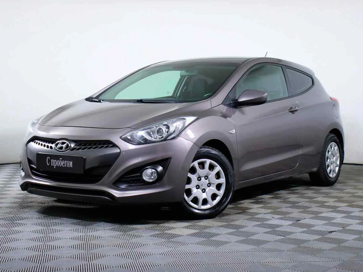 Hyundai i30, Коричневый, 2014, Автоматическая, 130 л.с., цена от 627 000 руб.