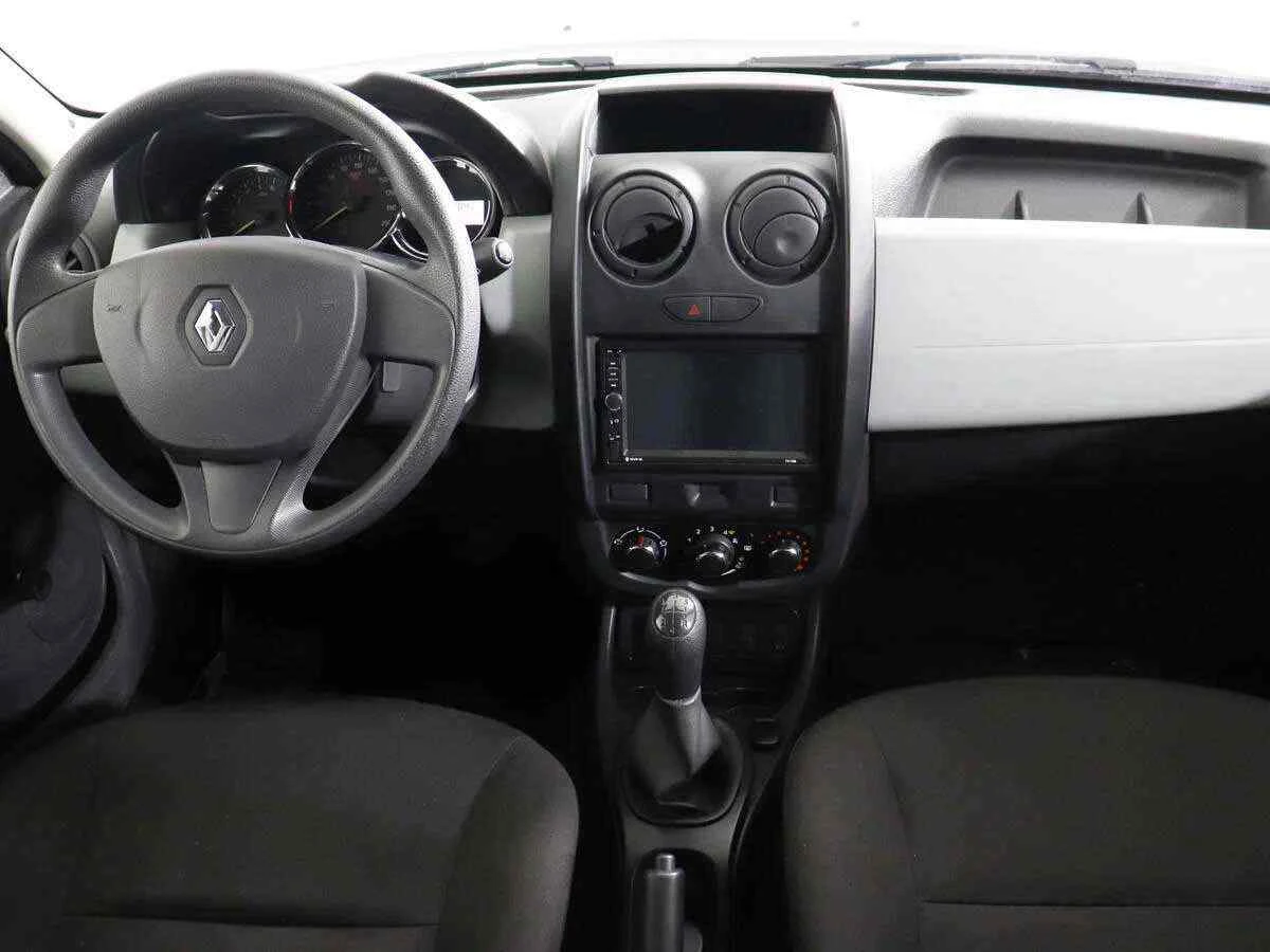 Renault Duster, Белый, 2018, Механическая, 114 л.с., цена от 1 399 000 руб.