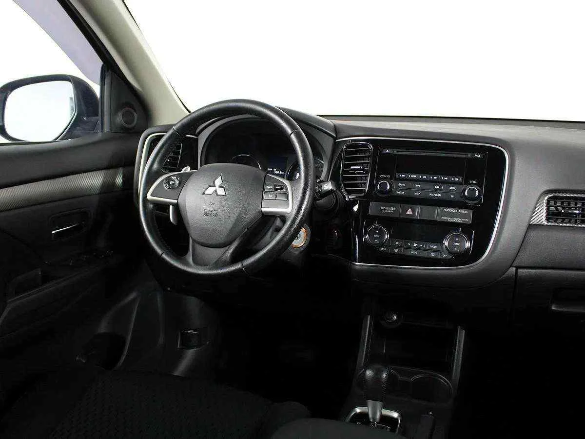 Mitsubishi Outlander, Серый, 2013, Вариатор, 167 л.с., цена от 903 000 руб.