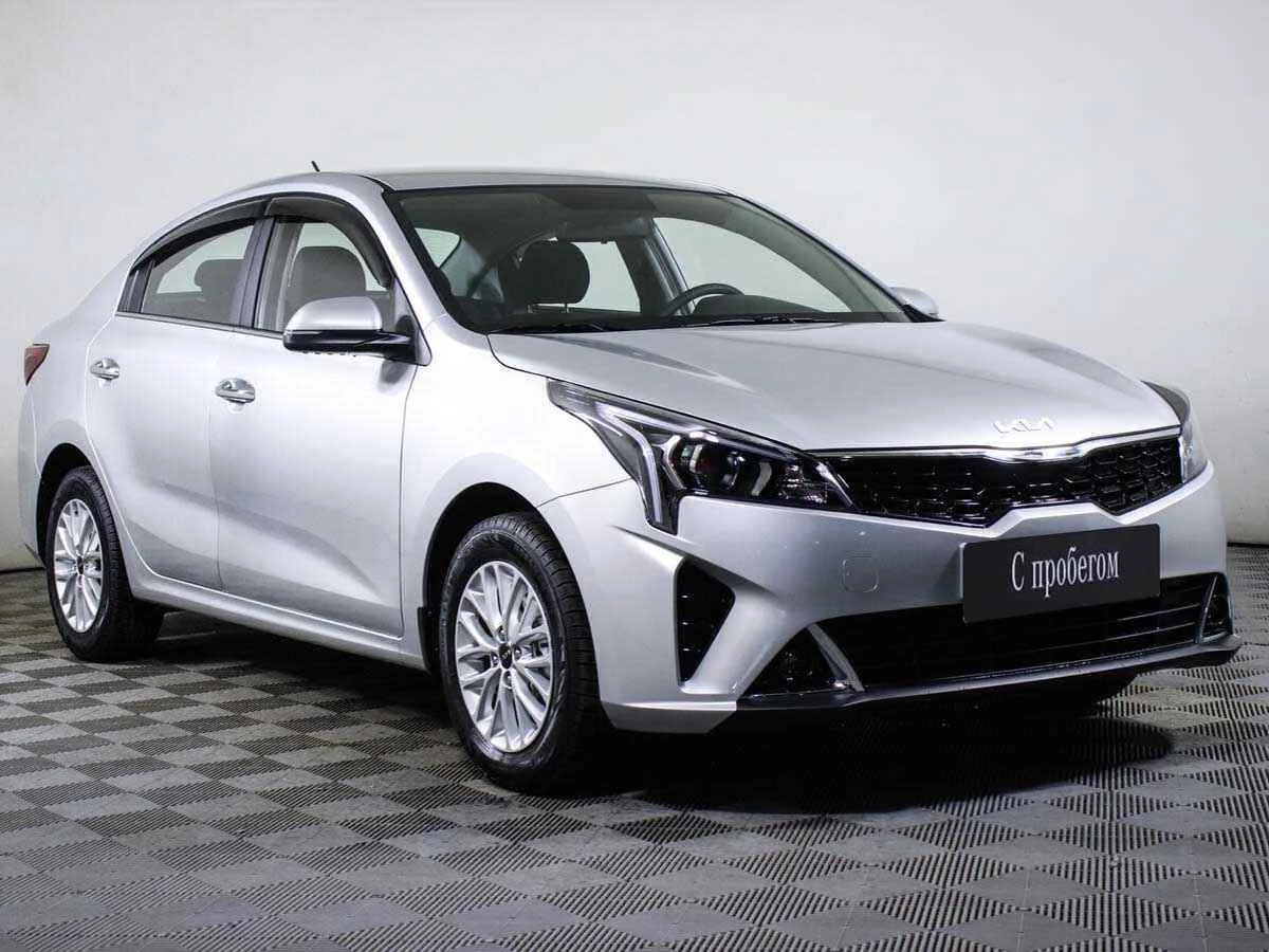 KIA Rio, Серебряный, 2021, Автоматическая, 123 л.с., цена от 1 250 000 руб.