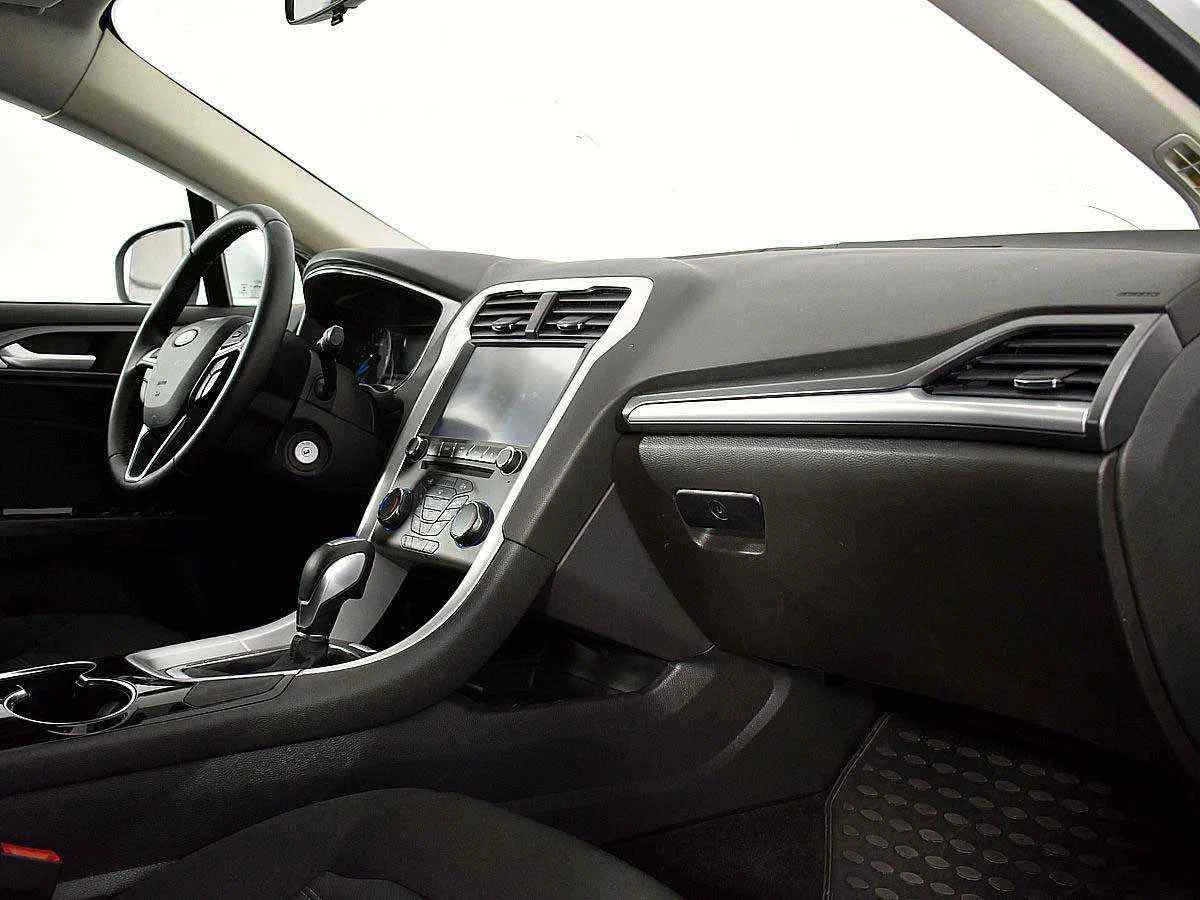 Ford Mondeo, Белый, 2017, Автоматическая, 149 л.с., цена от 1 089 000 руб.