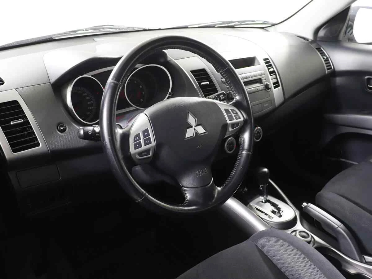 Mitsubishi Outlander, Бежевый, 2008, Автоматическая, 220 л.с., цена от 475 000 руб.
