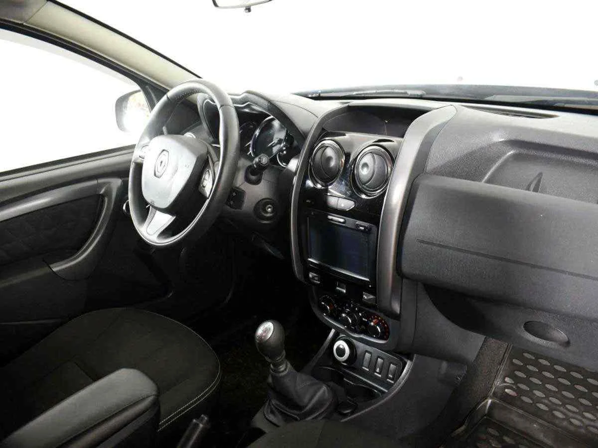 Renault Duster, Коричневый, 2017, Механическая, 143 л.с., цена от 1 249 000 руб.