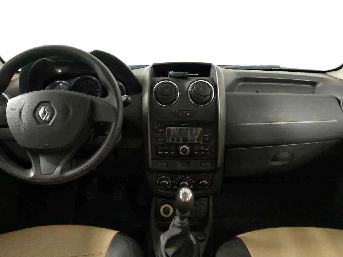 Renault Duster, Черный, 2018, Механическая, 114 л.с., цена от 1 396 000 руб.