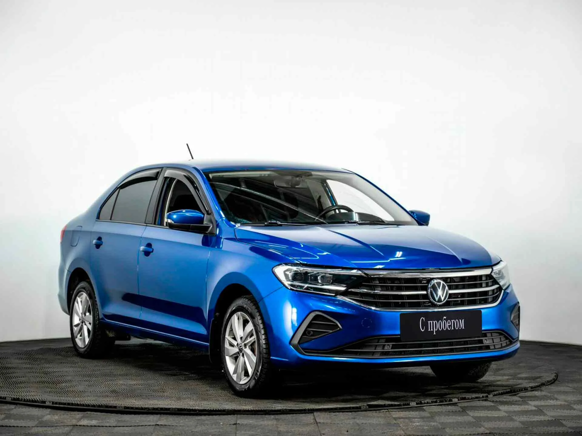 VOLKSWAGEN POLO, Синий, 2020, Механическая, 110 л.с., цена от 1 030 400 руб.
