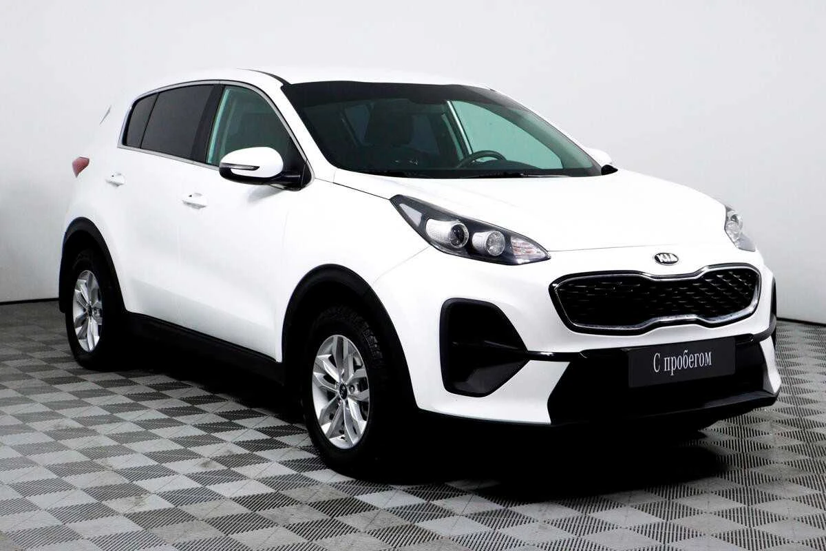 KIA SPORTAGE, Белый, 2021, Автоматическая, 150 л.с., цена от 1 376 000 руб.