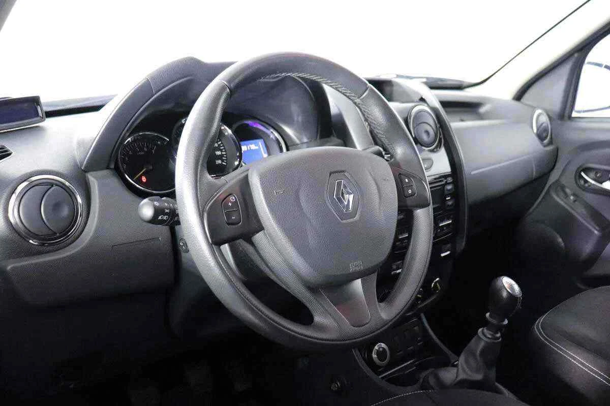 Renault Duster, Коричневый, 2016, Механическая, 114 л.с., цена от 1 134 000 руб.