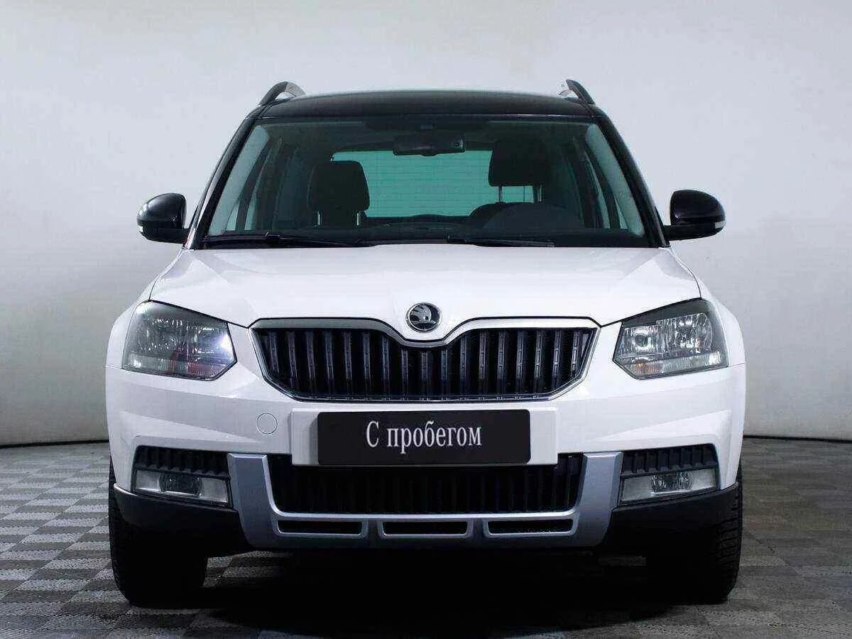 Skoda Yeti, Белый, 2015, Автоматическая, 110 л.с., цена от 790 000 руб.