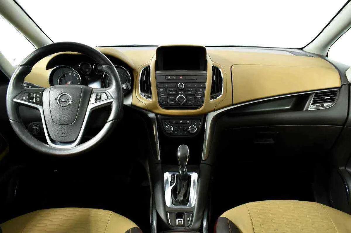 Opel Zafira, Коричневый, 2012, Автоматическая, 140 л.с., цена от 705 700 руб.