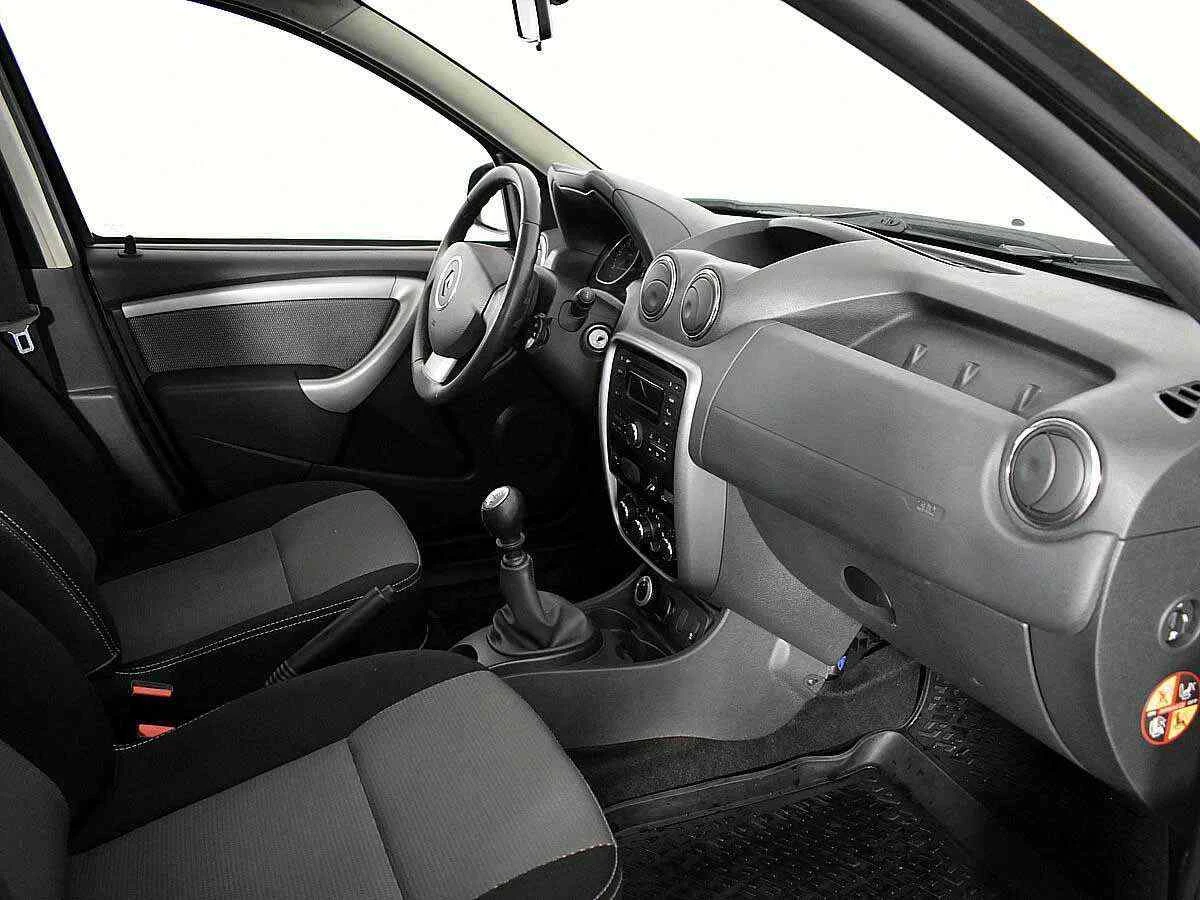 Renault Duster, Черный, 2013, Механическая, 102 л.с., цена от 605 000 руб.