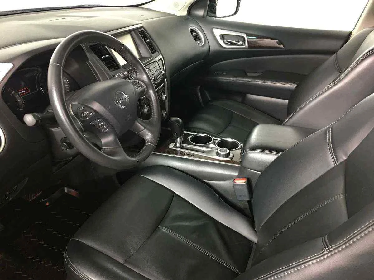Nissan Pathfinder, Серый, 2014, Вариатор, 249 л.с., цена от 1 279 000 руб.
