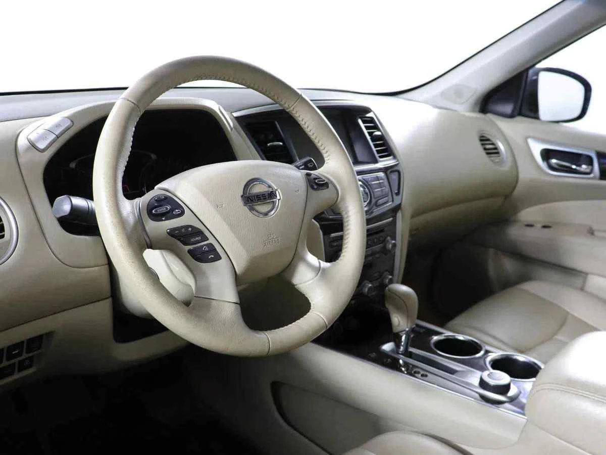 Nissan Pathfinder, Коричневый, 2014, Вариатор, 249 л.с., цена от 1 463 000 руб.