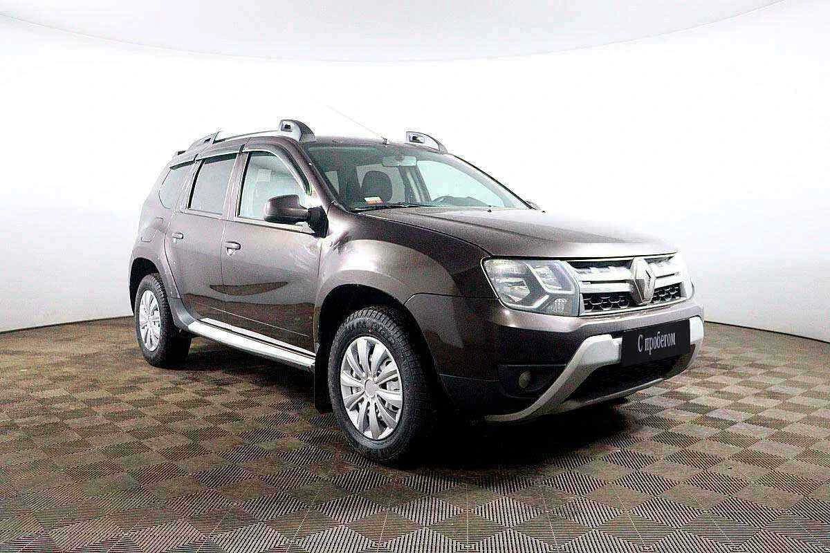 Renault Duster, Коричневый, 2016, Механическая, 109 л.с., цена от 1 102 000 руб.