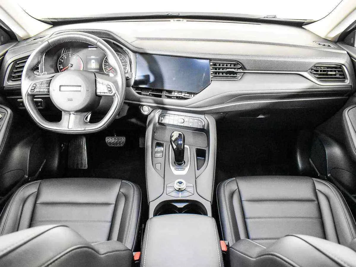 Haval F7, Черный, 2019, Робот, 150 л.с., цена от 1 372 000 руб.