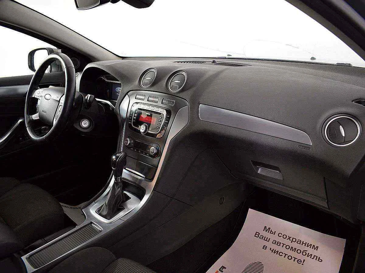 Ford Mondeo, Коричневый, 2013, Робот, 140 л.с., цена от 617 000 руб.