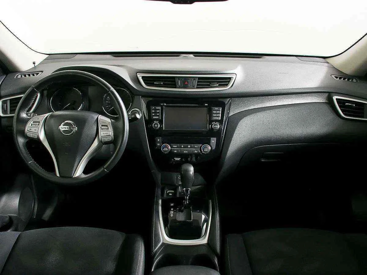 Nissan X-Trail, Серебряный, 2017, Автоматическая, 144 л.с., цена от 849 000 руб.