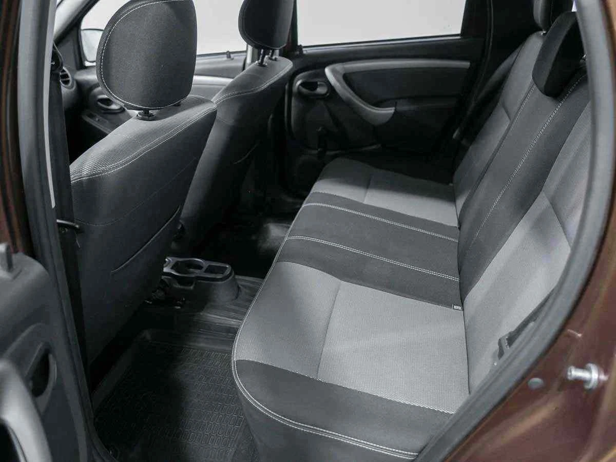 Renault Duster, Коричневый, 2014, Механическая, 102 л.с., цена от 867 000 руб.
