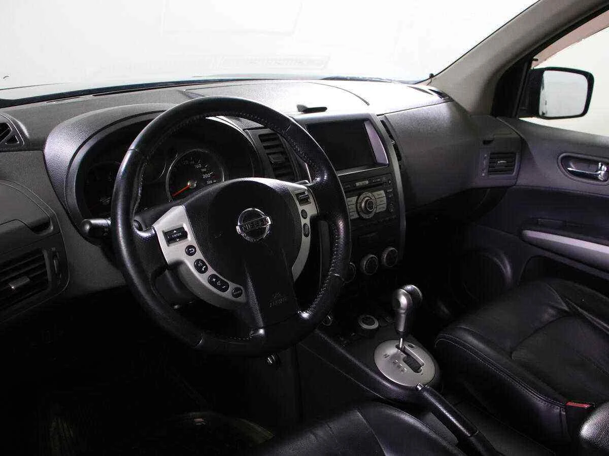 Nissan X-Trail, Черный, 2014, Вариатор, 141 л.с., цена от 899 000 руб.