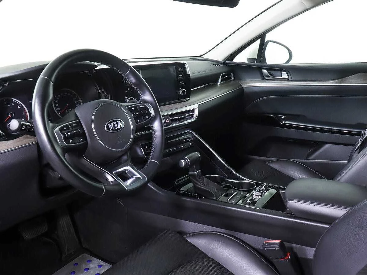 KIA K5, Белый, 2020, Автоматическая, 150 л.с., цена от 1 736 000 руб.