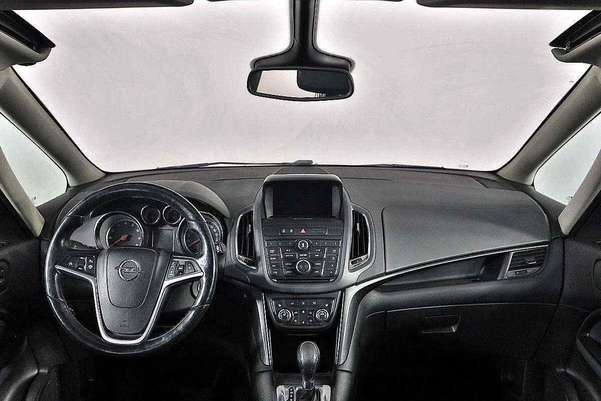 Opel Zafira, Серебряный, 2013, Автоматическая, 140 л.с., цена от 891 500 руб.