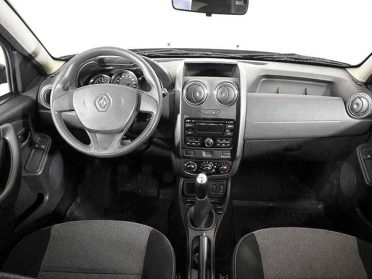 Renault Duster, Коричневый, 2016, Механическая, 114 л.с., цена от 986 000 руб.