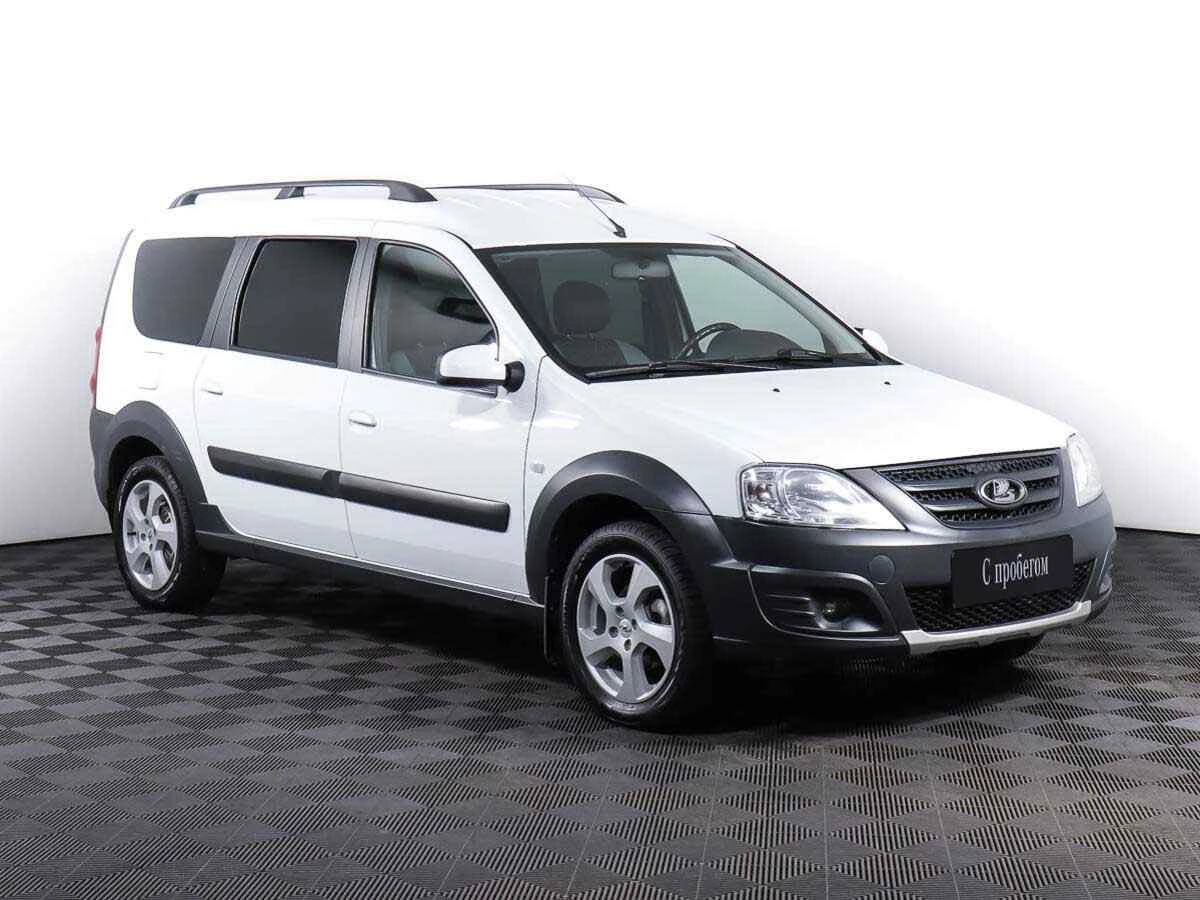 LADA Largus Cross, Белый, 2020, Механическая, 106 л.с., цена от 613 000 руб.