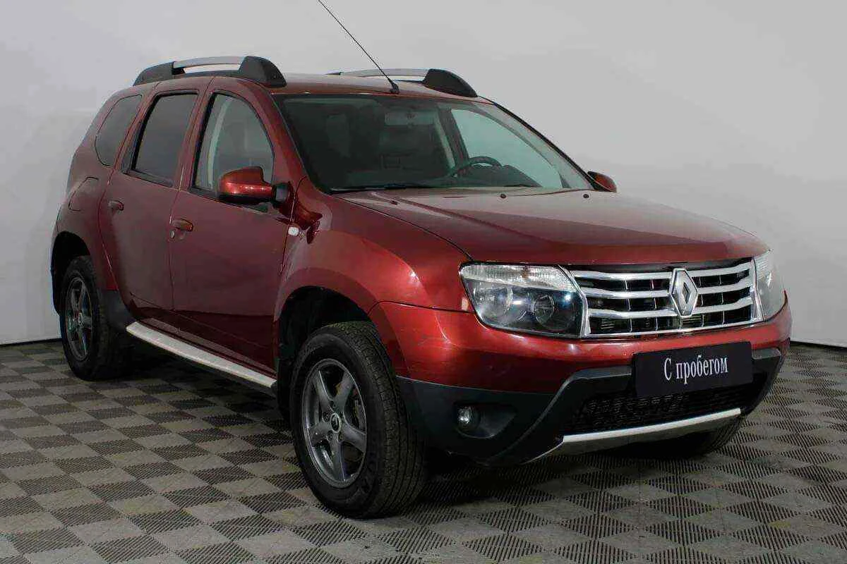 Renault Duster, Красный, 2013, Механическая, 135 л.с., цена от 591 000 руб.