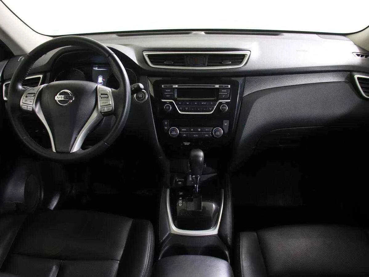 Nissan X-Trail, Белый, 2015, Вариатор, 171 л.с., цена от 1 095 000 руб.