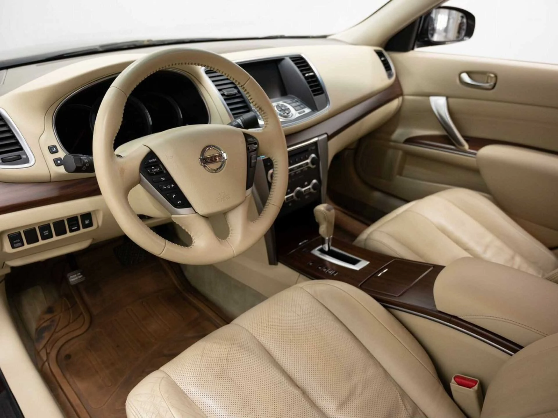 NISSAN TEANA, Красный, 2010, Вариатор, 167 л.с., цена от 723 200 руб.