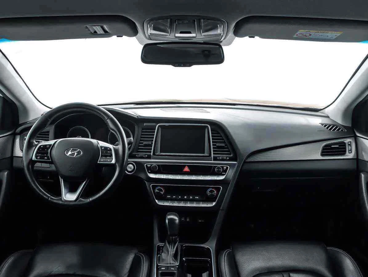 Hyundai Sonata, Белый, 2019, Автоматическая, 188 л.с., цена от 1 299 000 руб.