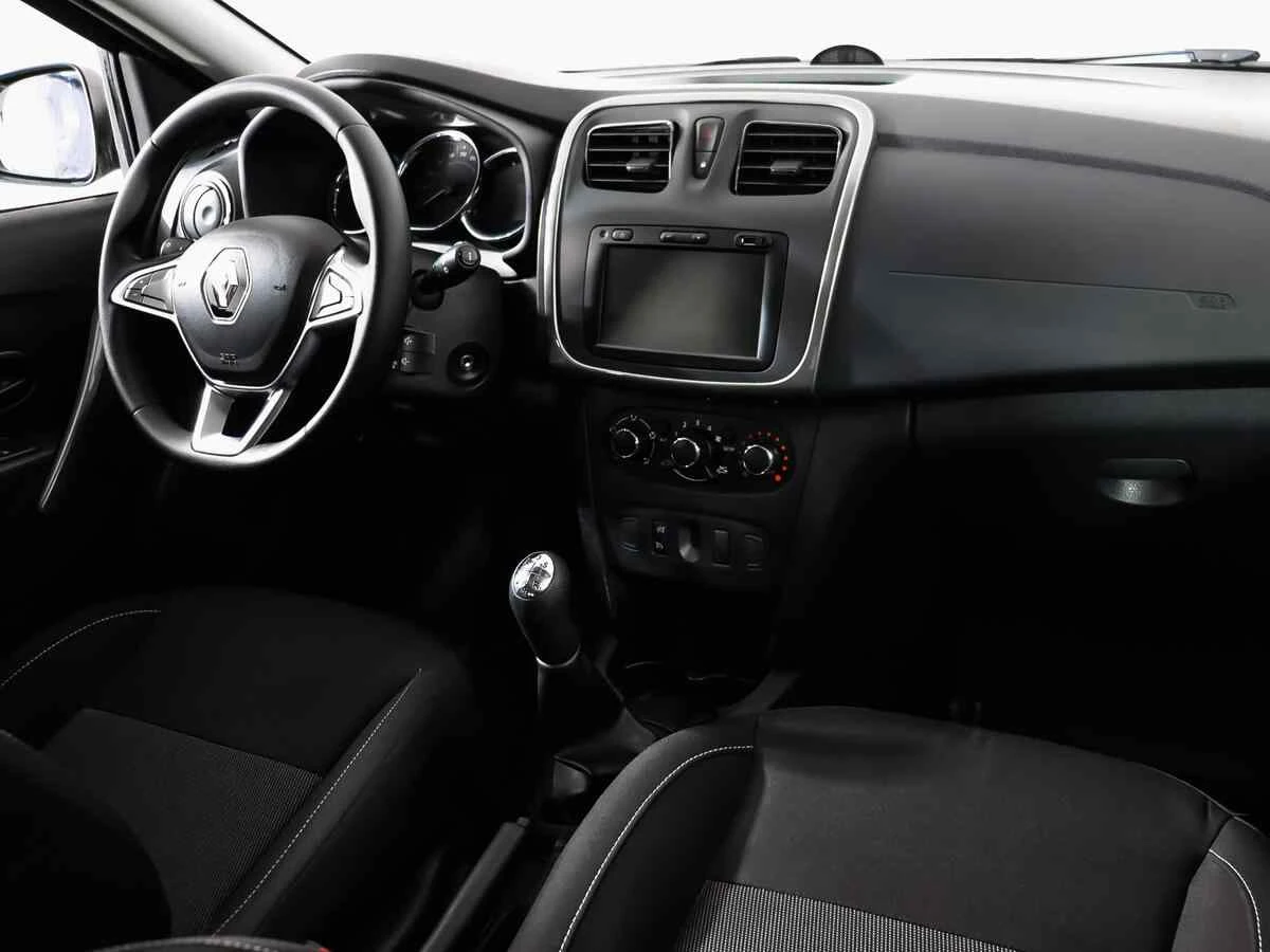 Renault Sandero, Красный, 2019, Механическая, 113 л.с., цена от 750 000 руб.