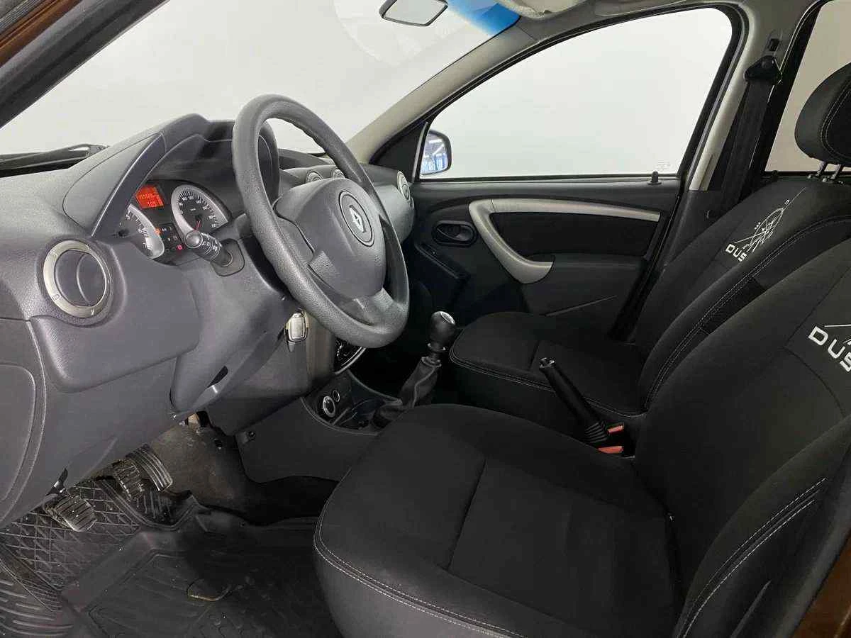 Renault Duster, Коричневый, 2014, Механическая, 135 л.с., цена от 530 000 руб.