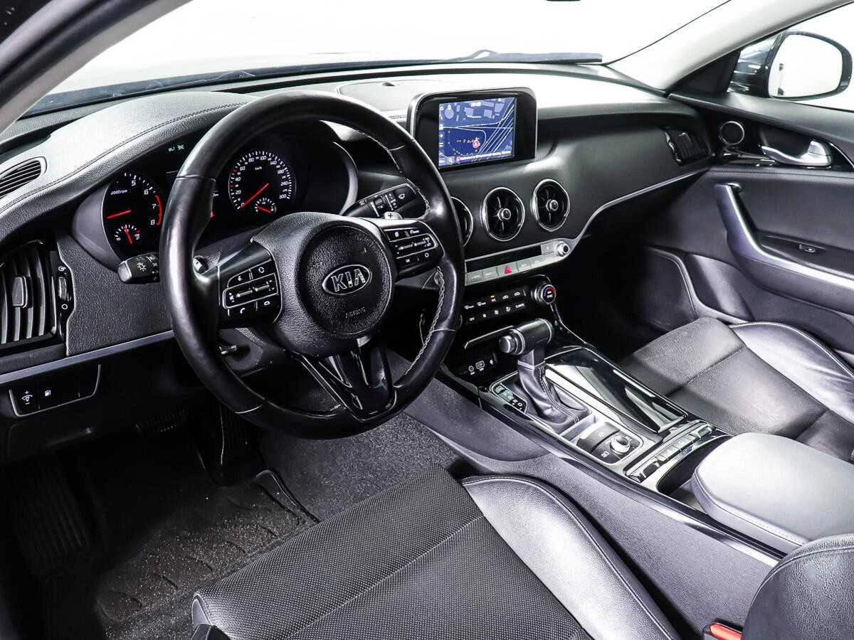 KIA STINGER, Черный, 2018, Автоматическая, 247 л.с., цена от 1 856 000 руб.