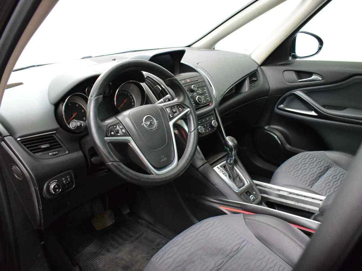 Opel Zafira, Коричневый, 2013, Автоматическая, 165 л.с., цена от 880 000 руб.