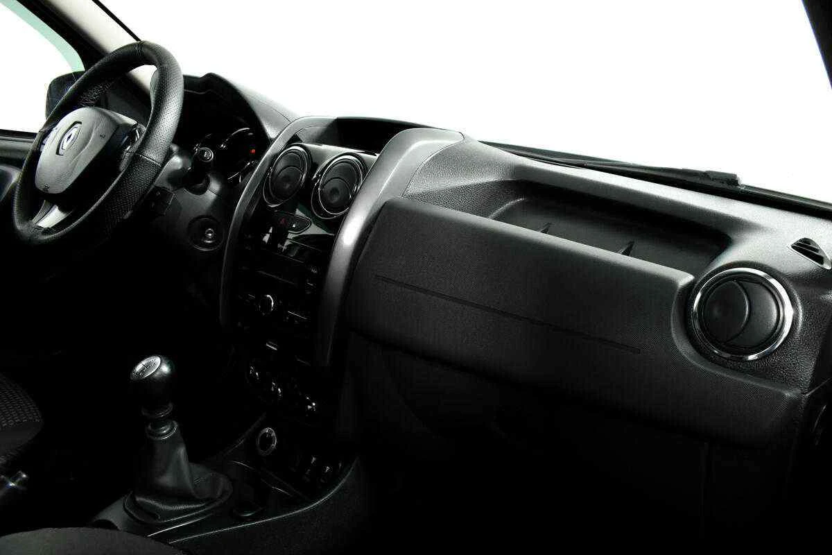 Renault Duster, Серебряный, 2019, Механическая, 109 л.с., цена от 811 000 руб.