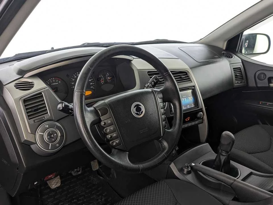 SSANGYONG KYRON, Серый, 2014, Механическая, 150 л.с., цена от 864 000 руб.