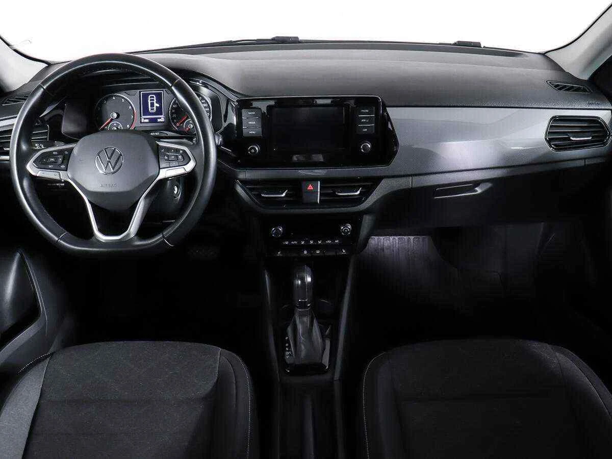 Volkswagen Polo, Серый, 2021, Робот, 125 л.с., цена от 1 330 000 руб.