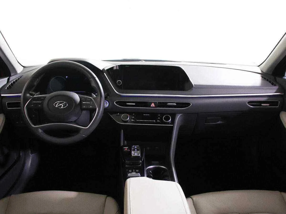 Hyundai Sonata, Красный, 2021, Автоматическая, 180 л.с., цена от 2 095 000 руб.