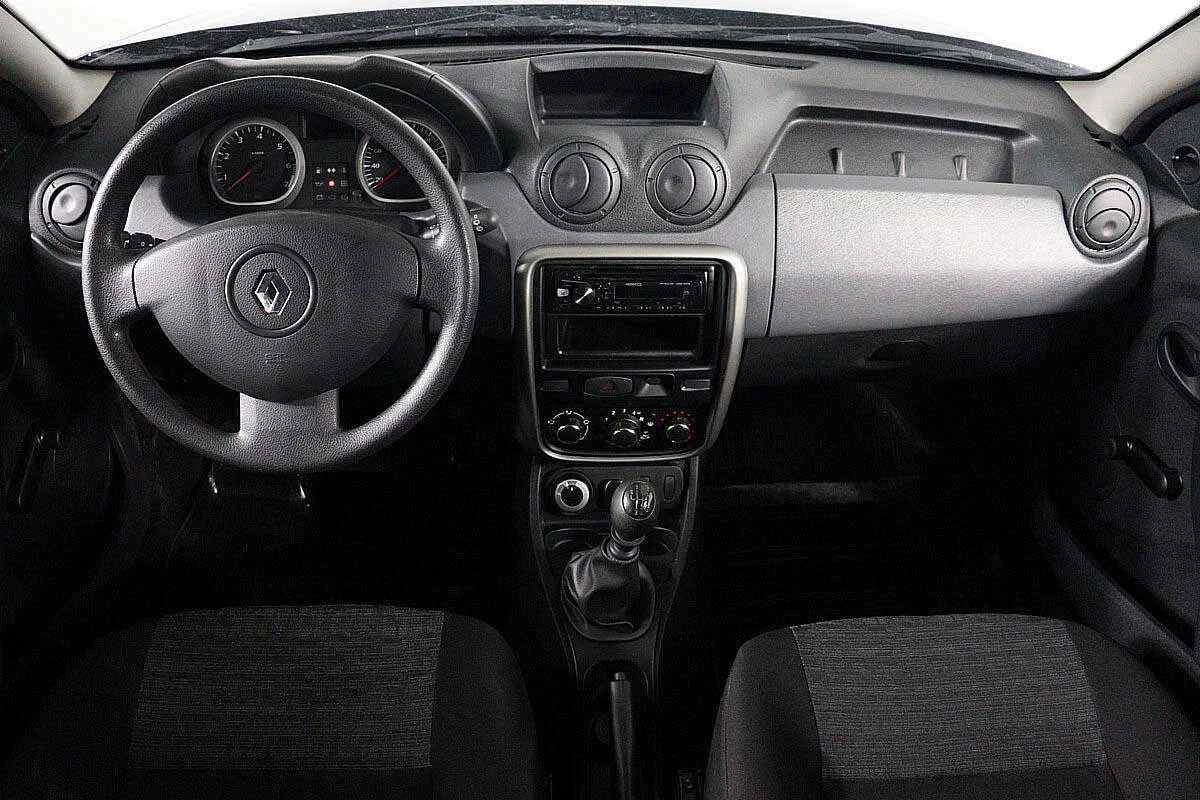 Renault Duster, Черный, 2014, Механическая, 102 л.с., цена от 730 000 руб.