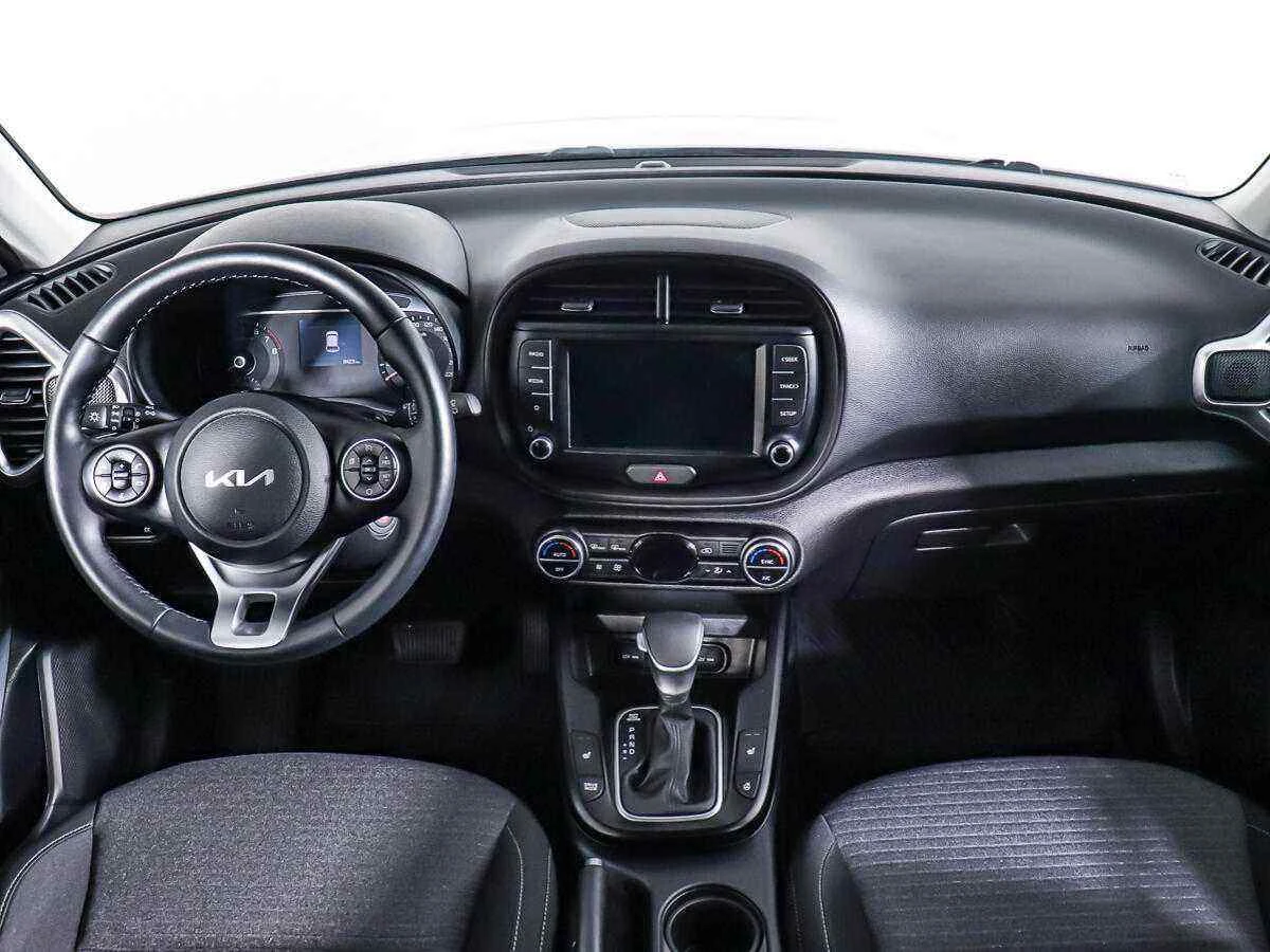 KIA Soul, Черный, 2022, Автоматическая, 123 л.с., цена от 1 688 000 руб.