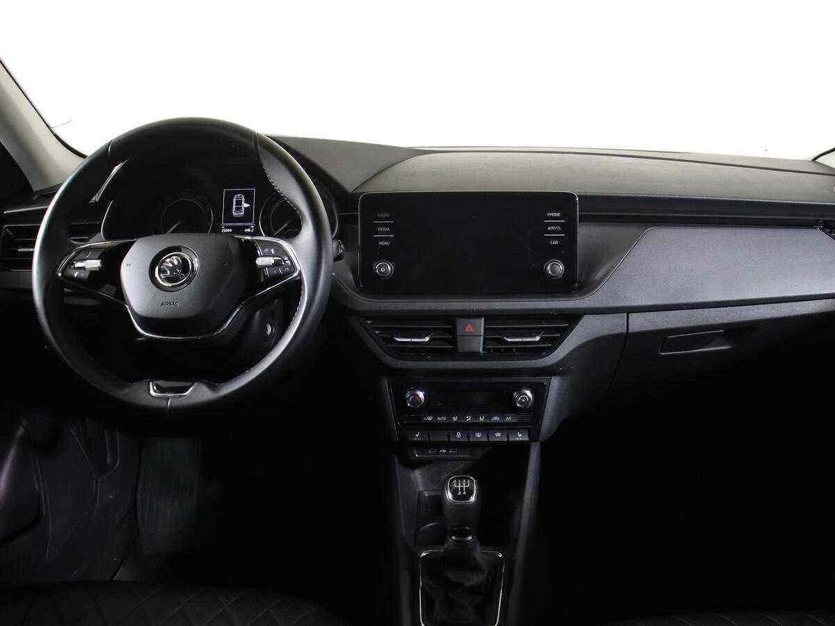 Skoda Rapid, Коричневый, 2020, Механическая, 90 л.с., цена от 935 000 руб.