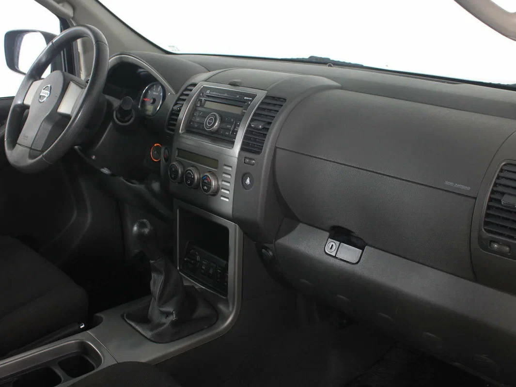 Nissan Pathfinder, Черный, 2007, Механическая, 174 л.с., цена от 638 000 руб.
