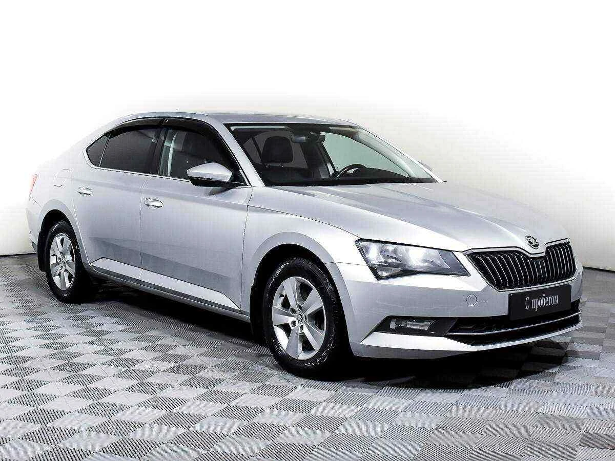 Skoda Superb, Серебряный, 2016, Робот, 180 л.с., цена от 882 000 руб.