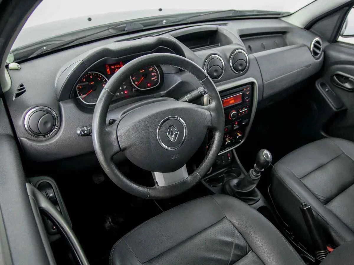 Renault Duster, Коричневый, 2014, Механическая, 135 л.с., цена от 512 000 руб.
