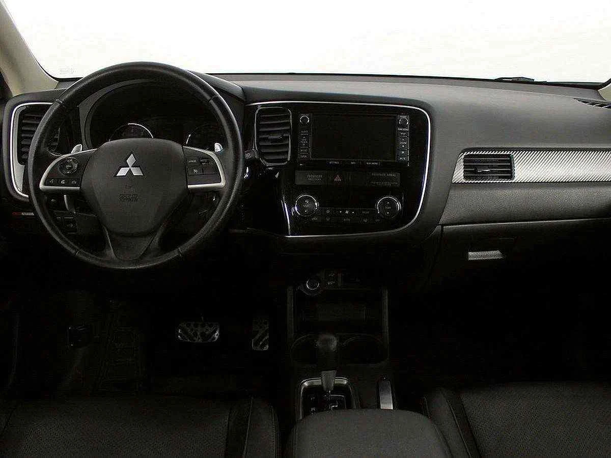 Mitsubishi Outlander, Серебряный, 2012, Вариатор, 167 л.с., цена от 747 000 руб.