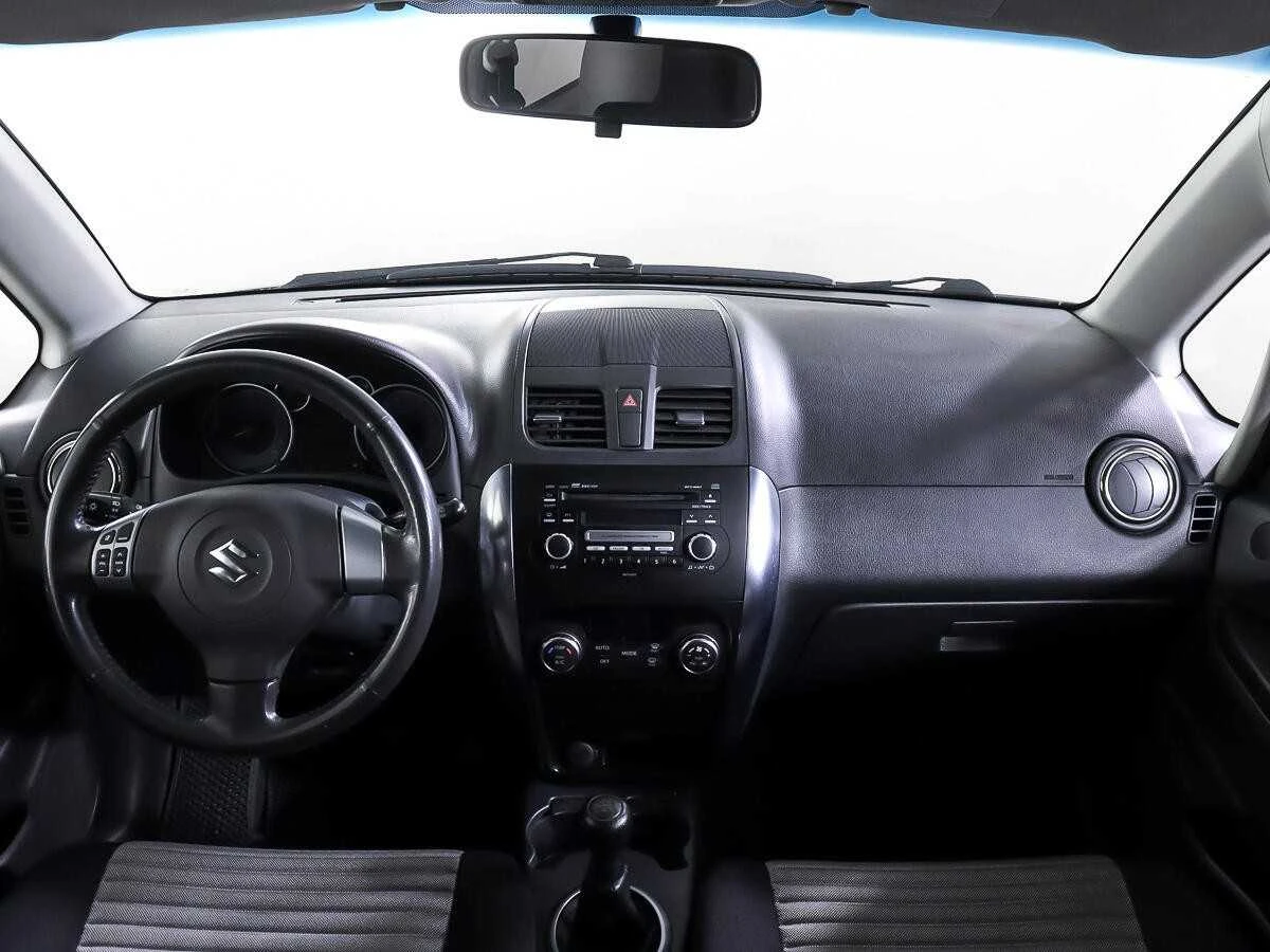 SUZUKI SX4, Серебряный, 2010, Механическая, 112 л.с., цена от 563 200 руб.