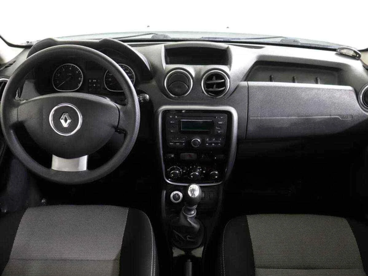 Renault Duster, Белый, 2012, Механическая, 135 л.с., цена от 500 000 руб.