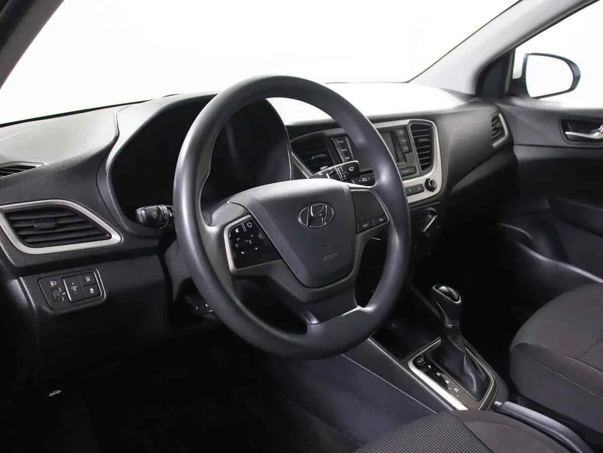 Hyundai Solaris, Белый, 2018, Автоматическая, 100 л.с., цена от 491 000 руб.