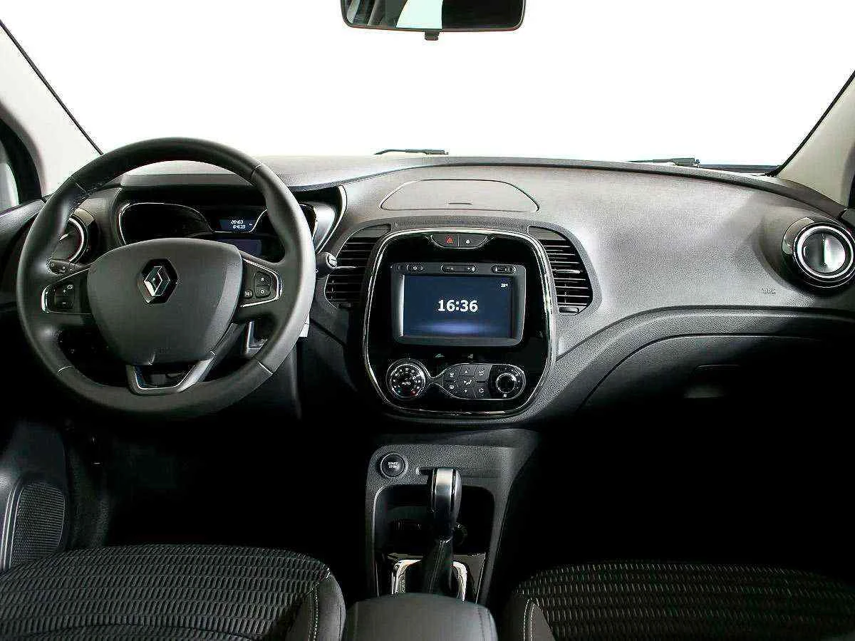 Renault Kaptur, Белый, 2018, Автоматическая, 143 л.с., цена от 945 000 руб.
